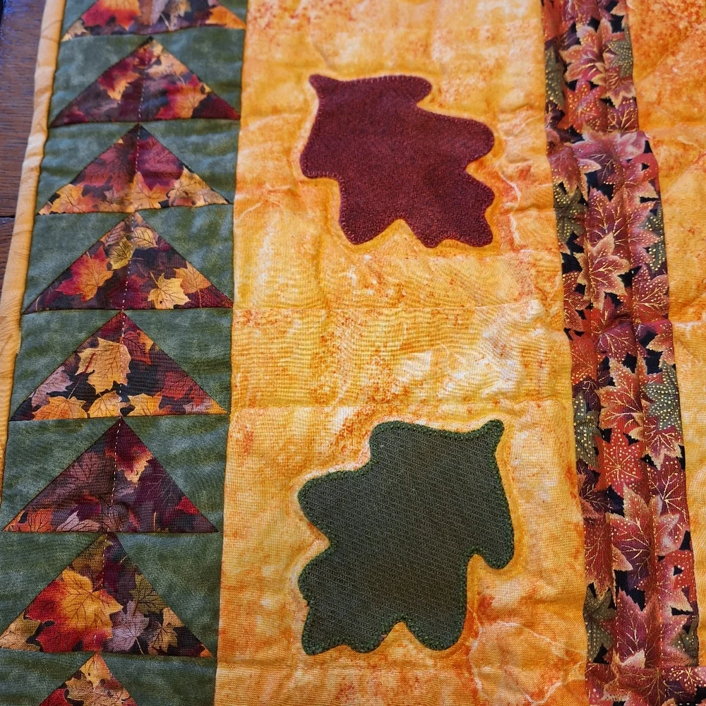Autumn Patchwork Quilt with Wool Applique Leaves, Brand New w/Tags🍁🍂